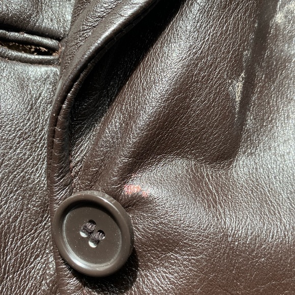 Danier Leather Trench - Picture 3 of 4